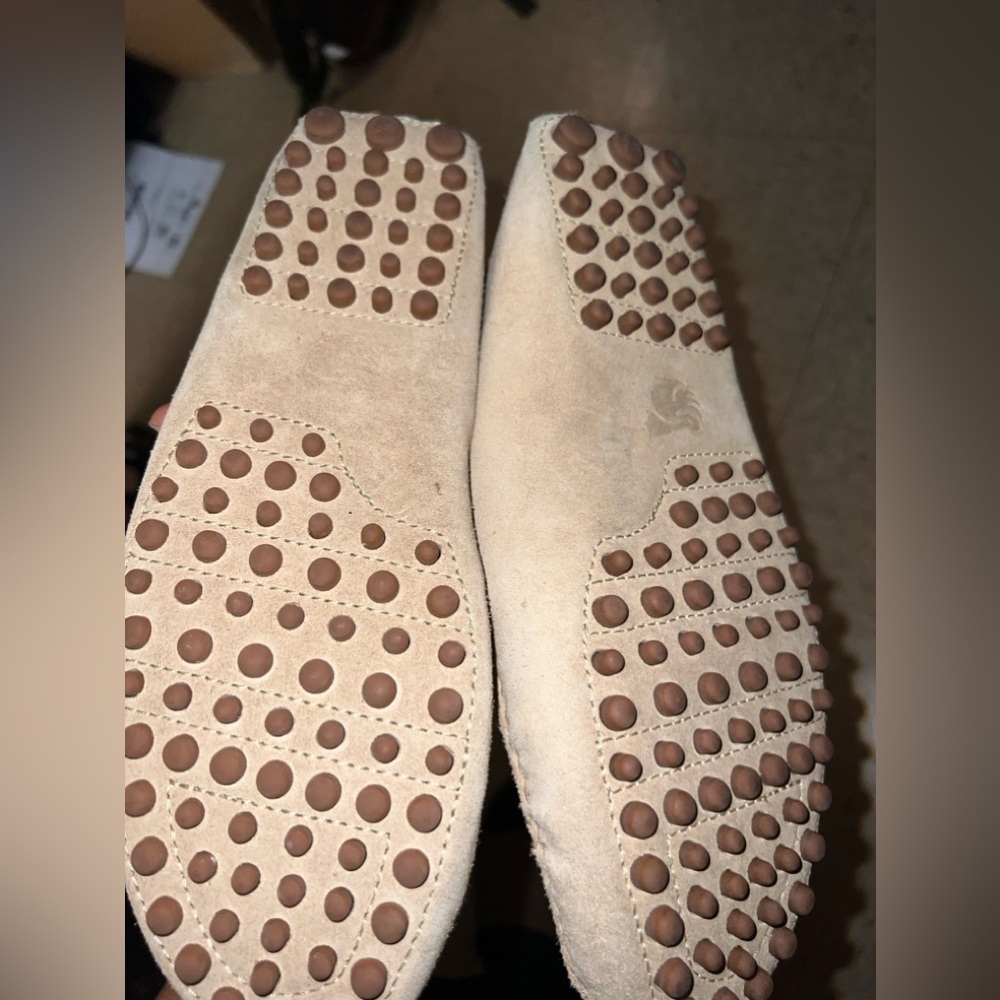 Bobbie’s Slip-on - Picture 4 of 5